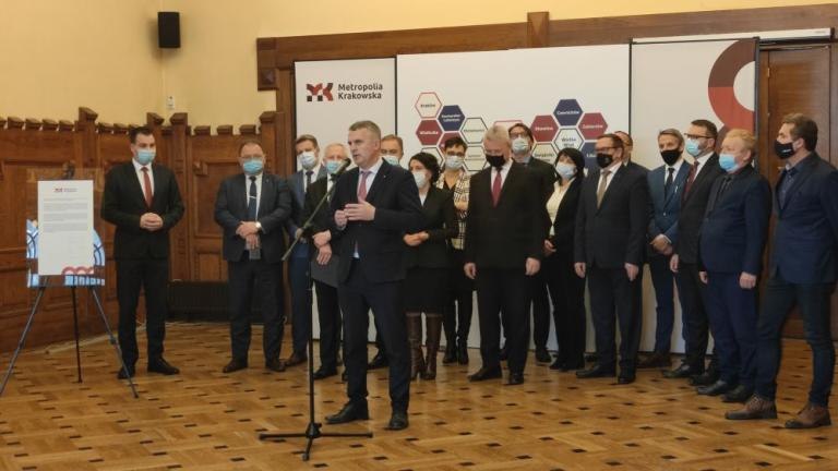 przyjecie strategii rozwoju ponadlokalnego do 2030 wieliczka-013.jpg