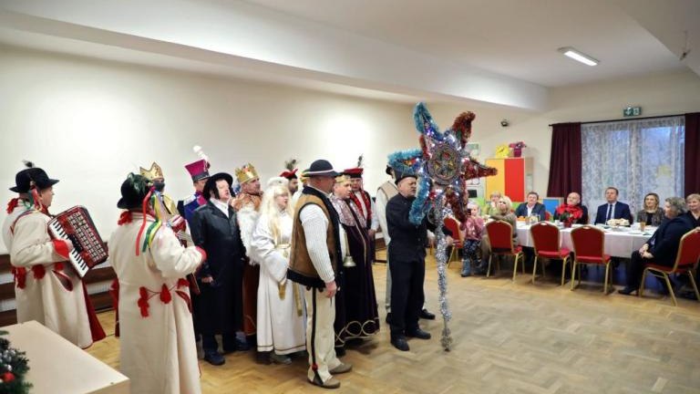 spotkanie swiateczne w swietlicy srodowiskowej w Kokotowie gmina Wieliczka-001.jpg