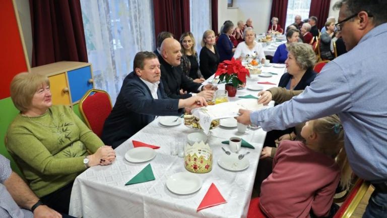 spotkanie swiateczne w swietlicy srodowiskowej w Kokotowie gmina Wieliczka-020.jpg