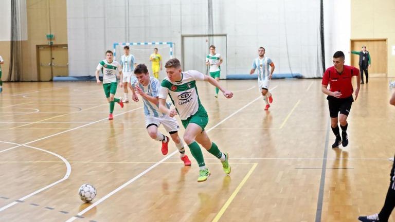 awans SMS Solne Miasto do trzeciej fazy eliminacji futsalowych mlodziezowych mistrzostw polski w kategorii U-19-001.jpg