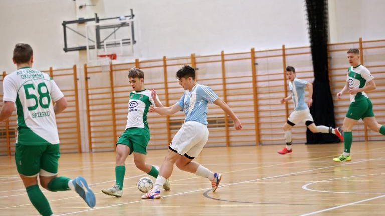 awans SMS Solne Miasto do trzeciej fazy eliminacji futsalowych mlodziezowych mistrzostw polski w kategorii U-19-002.jpg