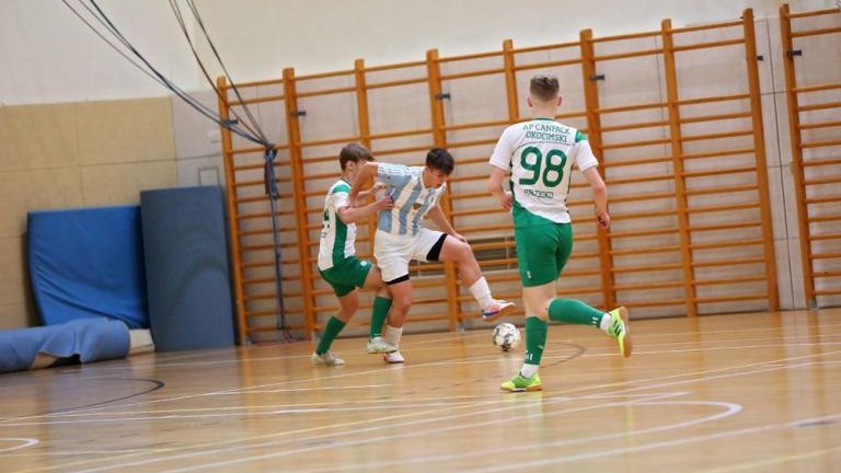 awans SMS Solne Miasto do trzeciej fazy eliminacji futsalowych mlodziezowych mistrzostw polski w kategorii U-19-007.jpg