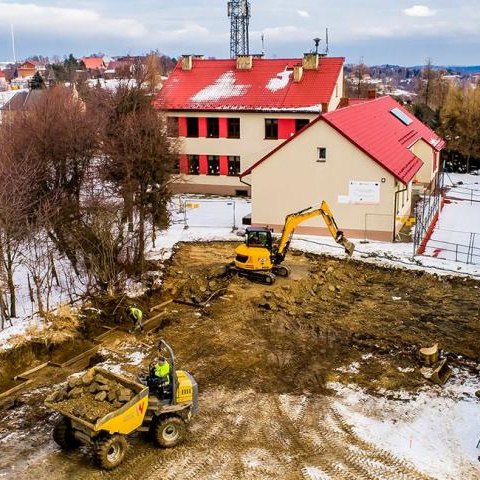 Rozpoczęła się budowa sali gimnastycznej w Byszycach