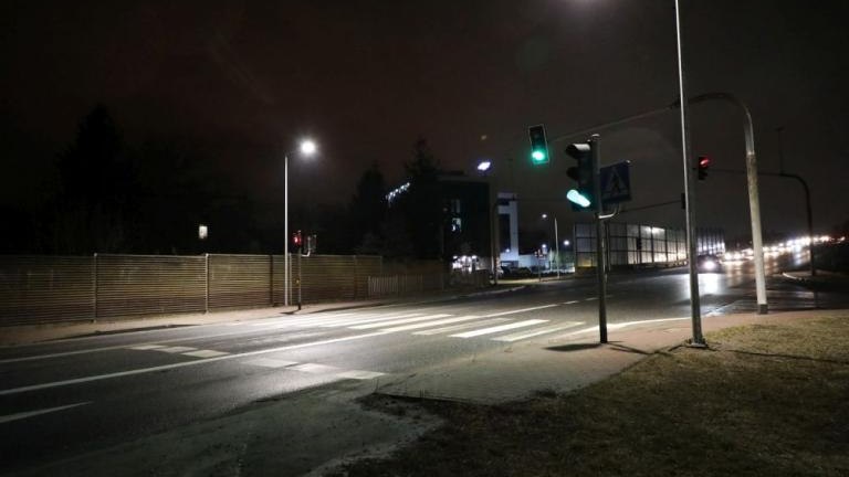 budowa doswietlen przejsc dla pieszych przy drodze krajowej nr 94 Wieliczka-005.jpg