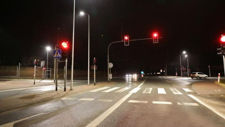 budowa doswietlen przejsc dla pieszych przy drodze krajowej nr 94 Wieliczka-011.jpg