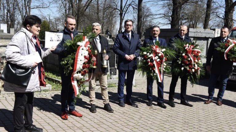 82. rocznica Zbrodni Katyńskiej Wieliczka - pamiętamy!-004.jpg