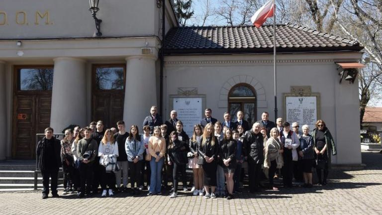 82. rocznica Zbrodni Katyńskiej Wieliczka - pamiętamy!-052.jpg