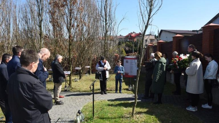 82. rocznica Zbrodni Katyńskiej Wieliczka - pamiętamy!-068.jpg