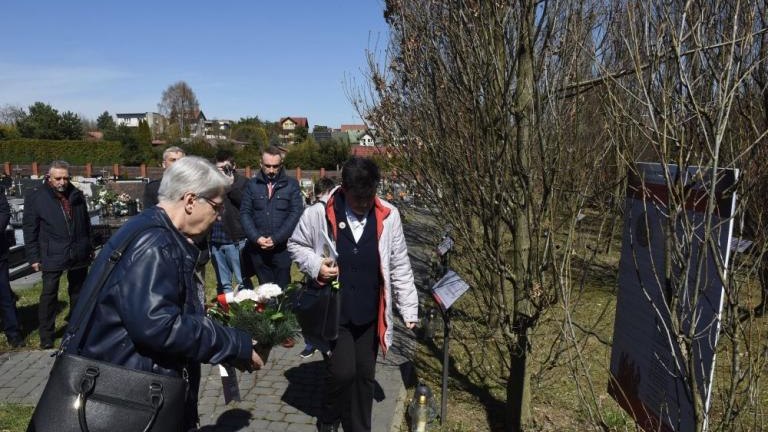 82. rocznica Zbrodni Katyńskiej Wieliczka - pamiętamy!-071.jpg