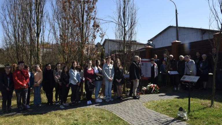 82. rocznica Zbrodni Katyńskiej Wieliczka - pamiętamy!-078.jpg