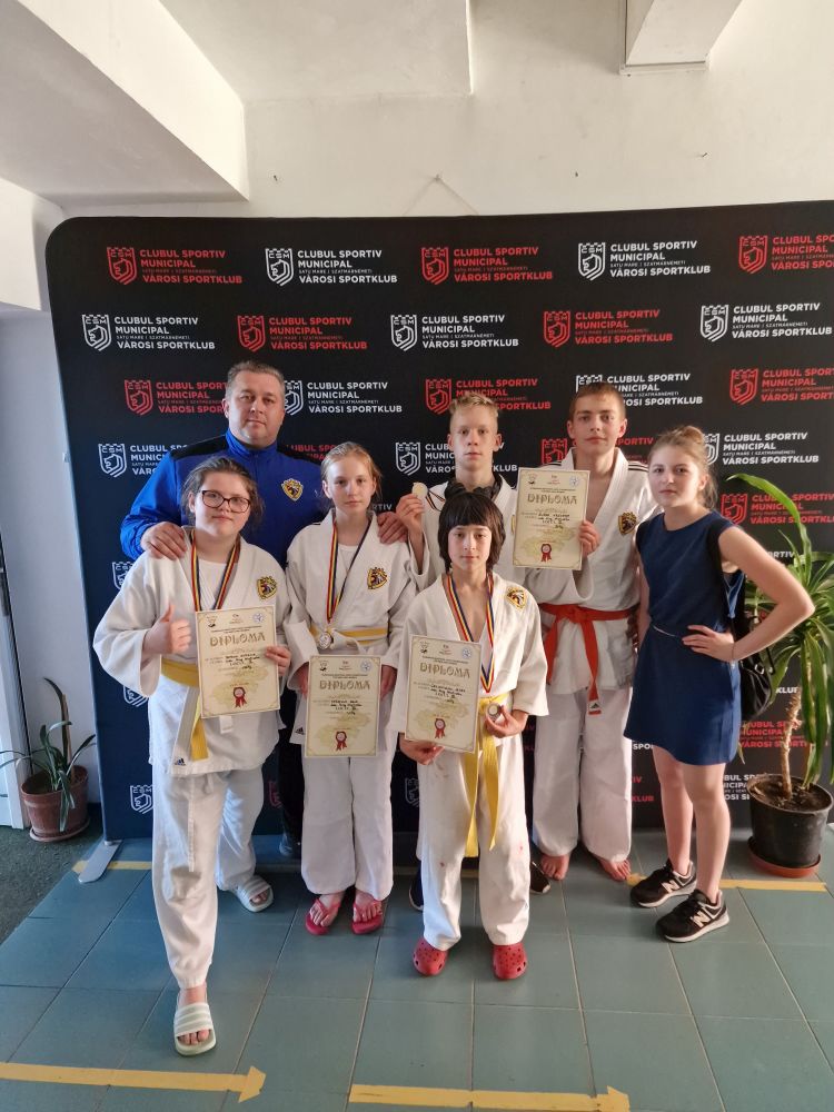 UKS Judo King Wieliczka z sukcesami w Rumunii-007.jpg