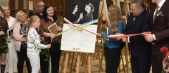 Wernisaż wystawy fotografii „Pokój dla Matek - Matki dla Pokoju”