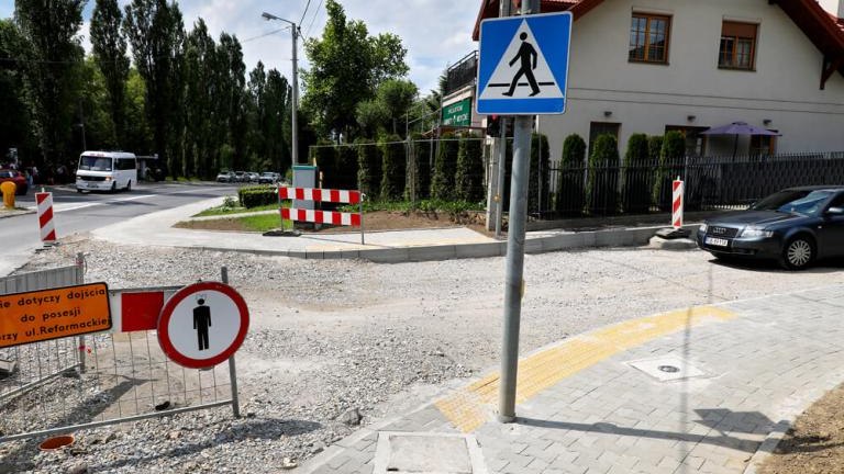 infrastruktura drogowa ul Reformacka Wieliczka13.JPG