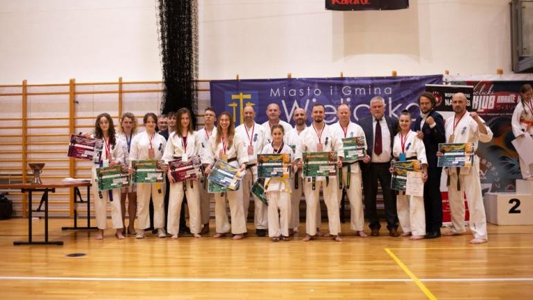 Wielicki Klub Karate Kyokushinkai najlepszy w klasyfikacji druzynowej I Mistrzostw Malopolski-014.jpg