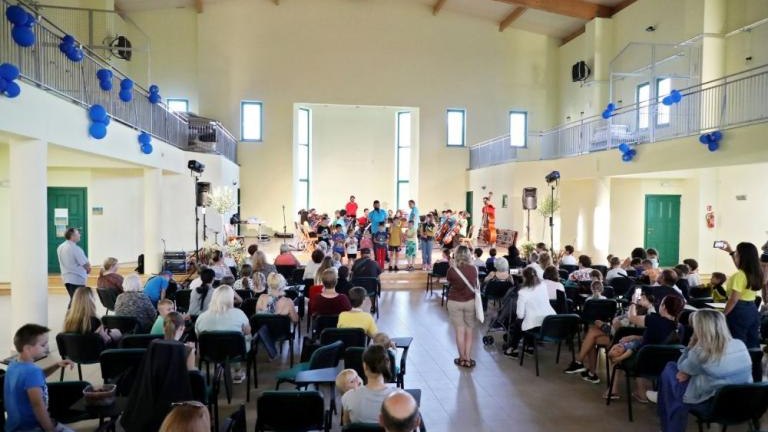 koncert Centrum Pomocy dla Ukrainy w Grabiu-002.jpg