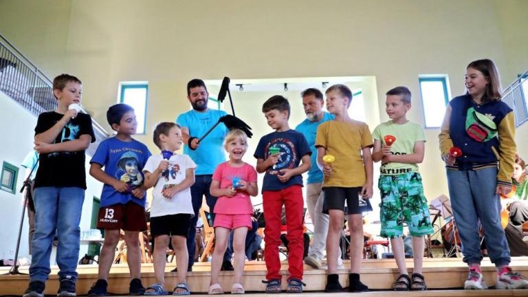 koncert Centrum Pomocy dla Ukrainy w Grabiu-003.jpg