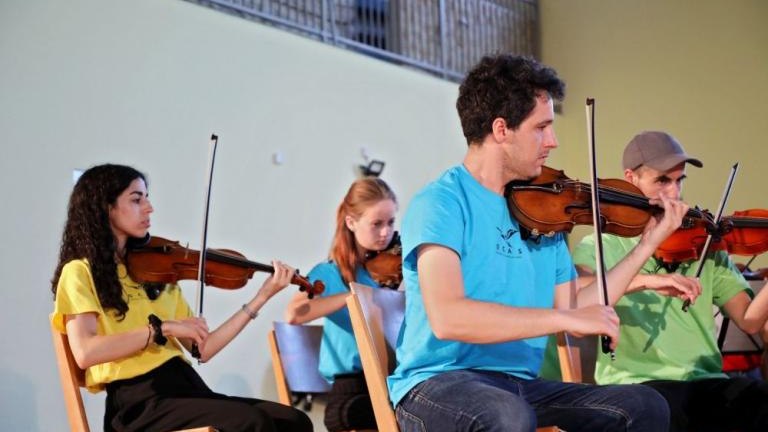 koncert Centrum Pomocy dla Ukrainy w Grabiu-014.jpg