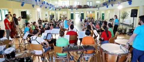 Koncert w Centrum Pomocy dla Ukrainy w Grabiu