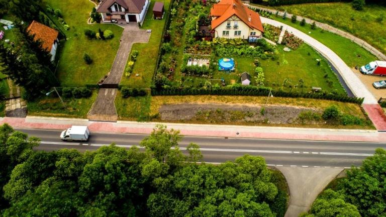 Nowy chodnik w Kozmicach Malych i Raciborsku Wieliczka-011.jpg