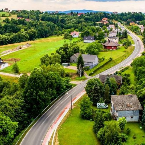 Nowy chodnik w Koźmicach Małych i Raciborsku