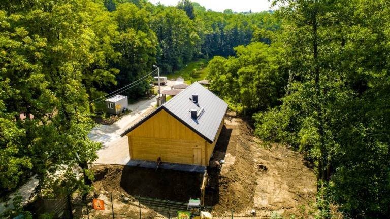 budowa budynku kulturalno-sportowego w Grabówkach gm Wieliczka-010.jpg