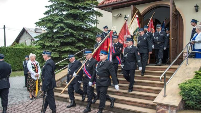 jubileusz 100-lecia ochotniczej strazy pozarnej w sulkowie gm wieliczka-027.jpg