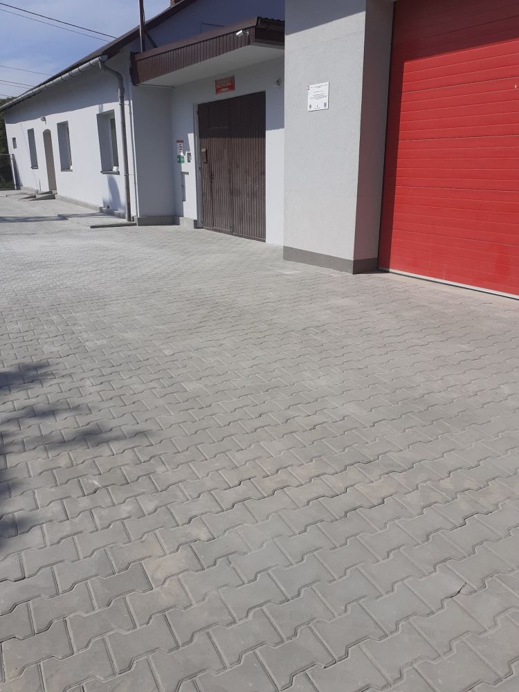 race remontowe przy ochotniczej strazy pozarnej w sulkowie gm wieliczka_4.jpg