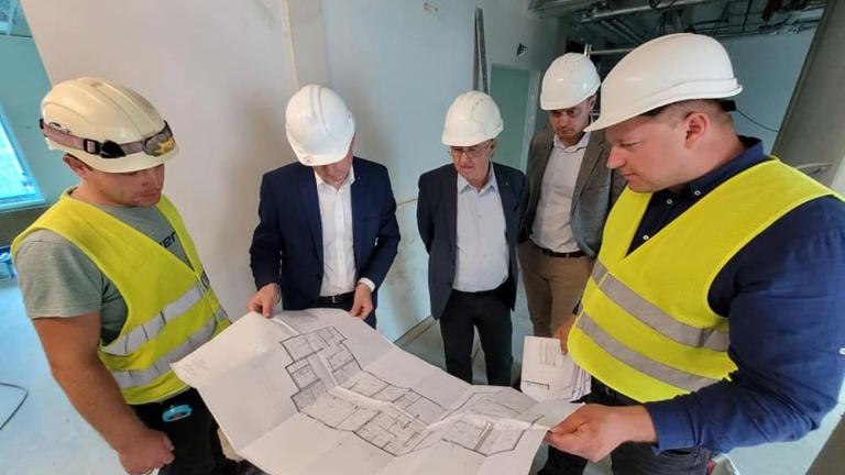 prorektor Uniwersytetu Jagiellońskiego ds. Collegium Medicum UJ prof. dr hab.Tomasz Grodzicki na spotkaniu w Wieliczce-001.jpg