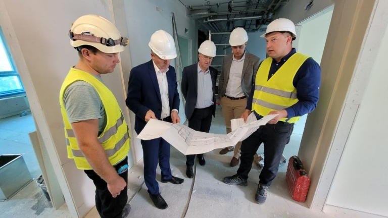 prorektor Uniwersytetu Jagiellońskiego ds. Collegium Medicum UJ prof. dr hab.Tomasz Grodzicki na spotkaniu w Wieliczce-014.jpg