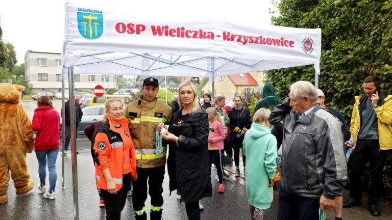 jubileuszowa XV edycja Biegow Krzyszkowickich gm Wieliczka-024.jpg
