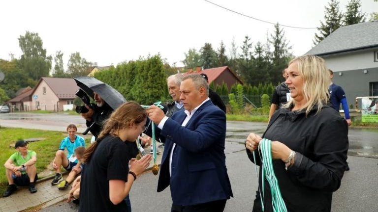 jubileuszowa XV edycja Biegow Krzyszkowickich gm Wieliczka-095.jpg