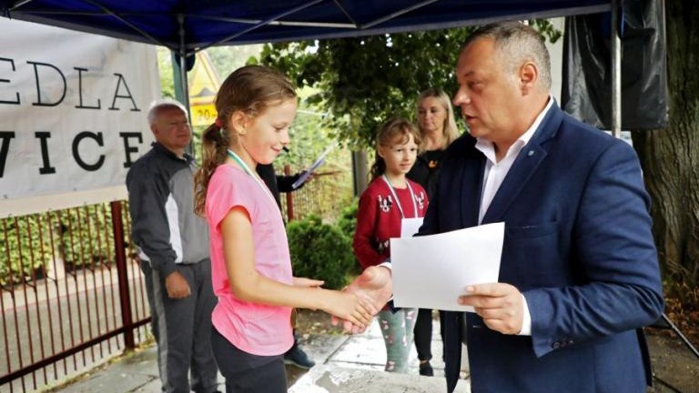 jubileuszowa XV edycja Biegow Krzyszkowickich gm Wieliczka-143.jpg