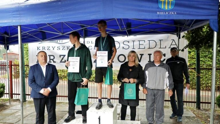 jubileuszowa XV edycja Biegow Krzyszkowickich gm Wieliczka-156.jpg