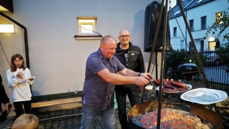 zabawa taneczna dla mieszkancow os Krzyszkowice-013.jpg