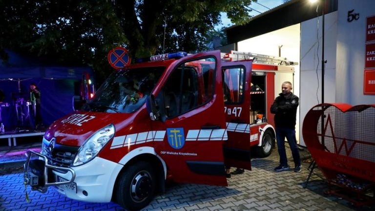 zabawa taneczna dla mieszkancow os Krzyszkowice-022.jpg