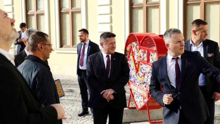 wizyta Ambasadora Rumunii Cosmin Onisii w Wieliczce-017.jpg