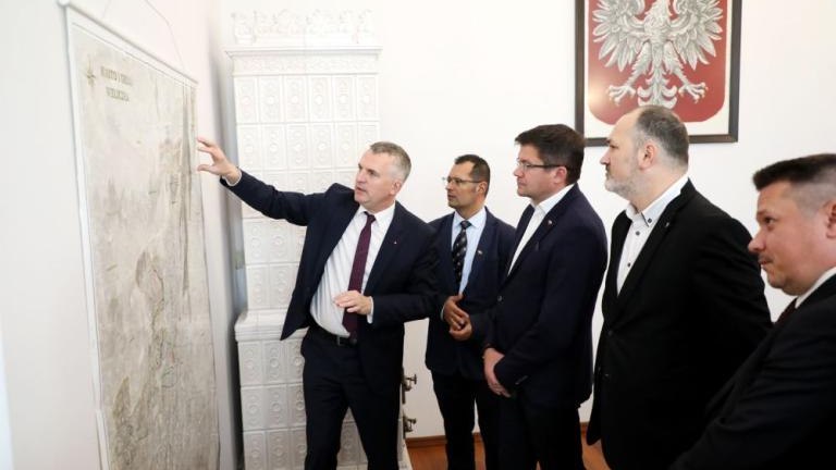 wizyta Ambasadora Rumunii Cosmin Onisii w Wieliczce-030.jpg