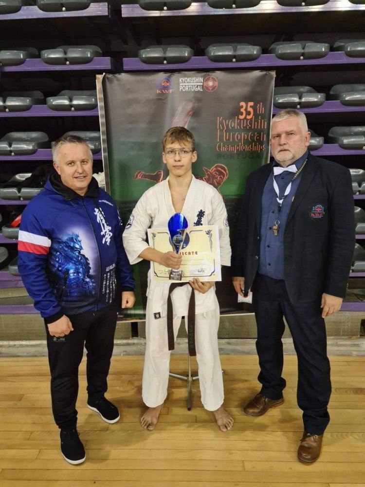 wieliczanin medalista Mistrzostw Europy w Karate Kyokushin-001.jpg