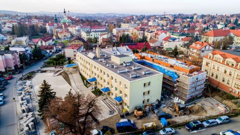 zaawansowanie prac przy rozbudowie osrodka zdrowia w Wieliczce-003.jpg