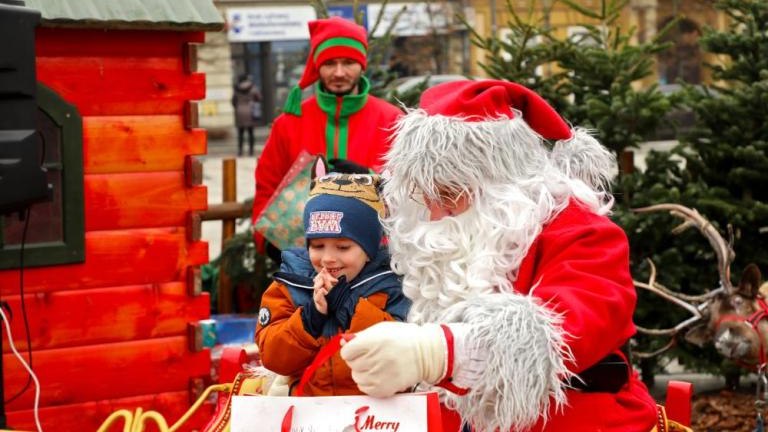 zagroda reniferow Mikolaja Rynek Górny gm Wieliczka-011.jpg