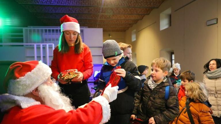 moc_atrakcji spotkanie_z_mikolajem kino_wielicka_mediateka-003.jpg