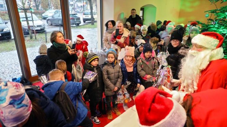 moc_atrakcji spotkanie_z_mikolajem kino_wielicka_mediateka-008.jpg