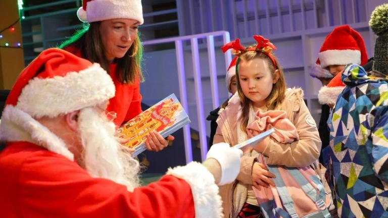 moc_atrakcji spotkanie_z_mikolajem kino_wielicka_mediateka-012.jpg