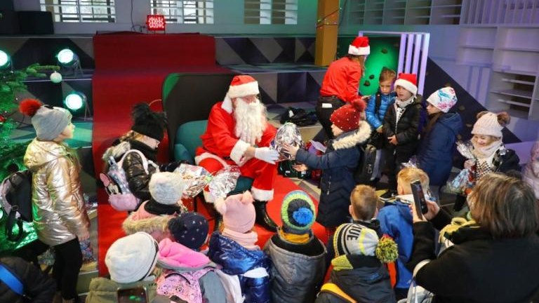 moc_atrakcji spotkanie_z_mikolajem kino_wielicka_mediateka-023.jpg