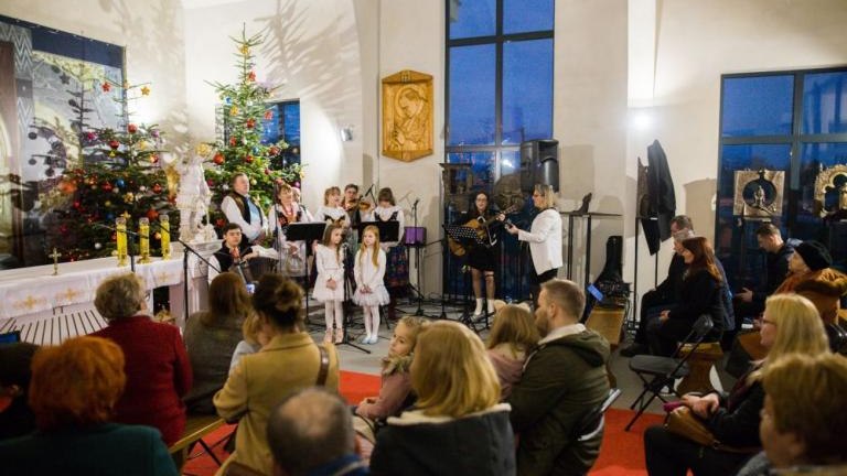 Swieto Trzech Kroli na Campus Misericordiae w Brzegach Wieliczka-001.jpg