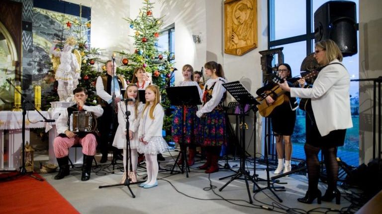 Swieto Trzech Kroli na Campus Misericordiae w Brzegach Wieliczka-007.jpg