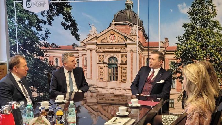 miedzynarodowa konferencja  Samorzad 6.0. rozwoj spoleczny uslugi gospodarcze nowoczesne finanse Artur_Koziol Stanislaw_Mazur_5.jpg