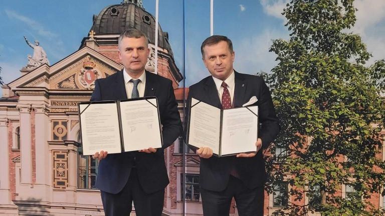 miedzynarodowa konferencja  Samorzad 6.0. rozwoj spoleczny uslugi gospodarcze nowoczesne finanse Artur_Koziol Stanislaw_Mazur_6.jpg