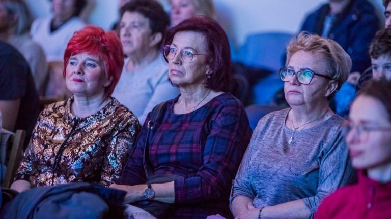 wreczenie medali dobroci dla Wlodzimierza Hartabusa i Elzbiety Sikorya Wieliczka Solne_Miasto-009.jpg