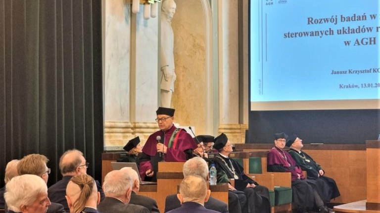 nadanie tytulu profesora honorowego AGH Janusz Kowal wieliczka-005.jpg